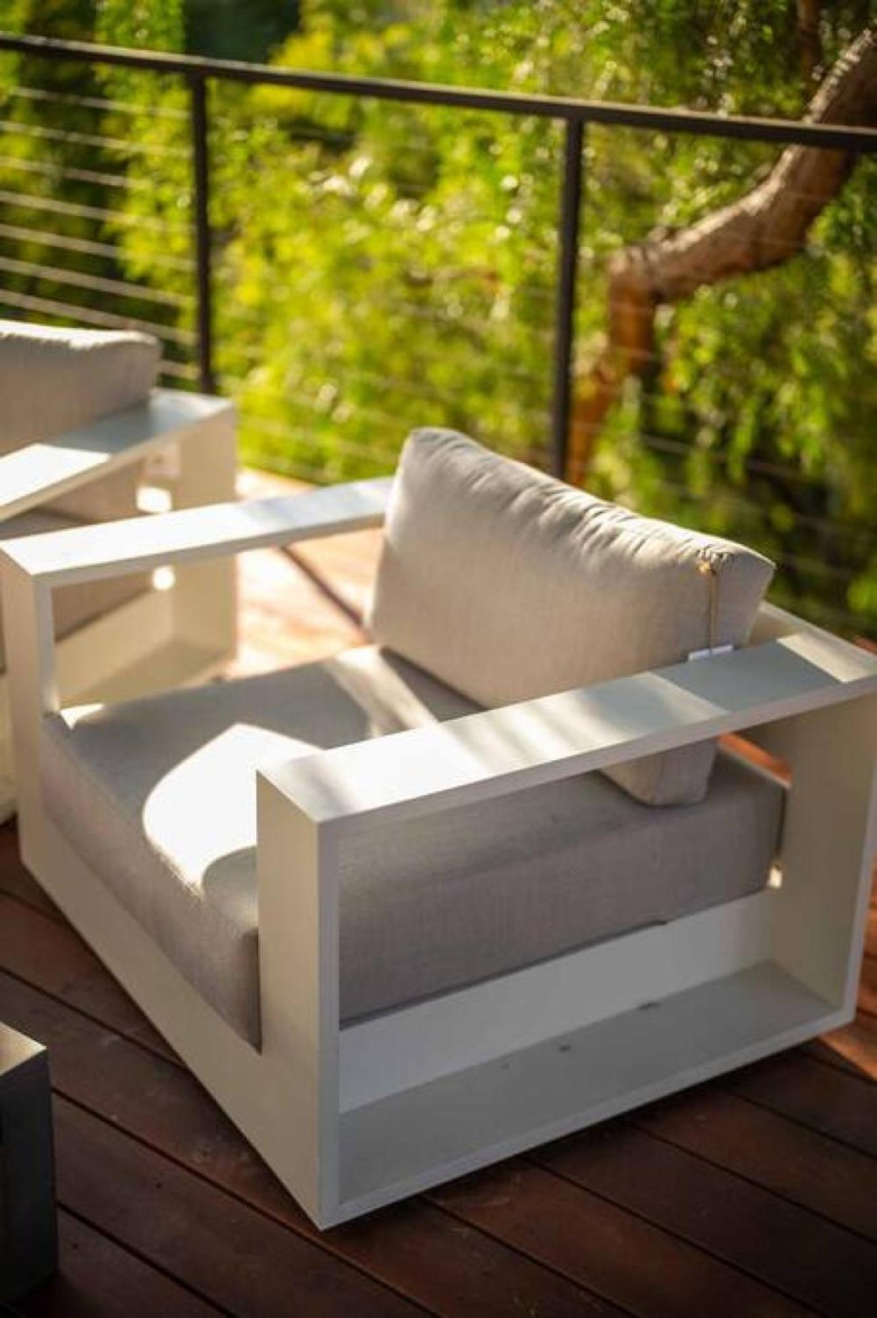 Skyline Serenity Lux Hilltop Retreat And Sauna Holiday home *